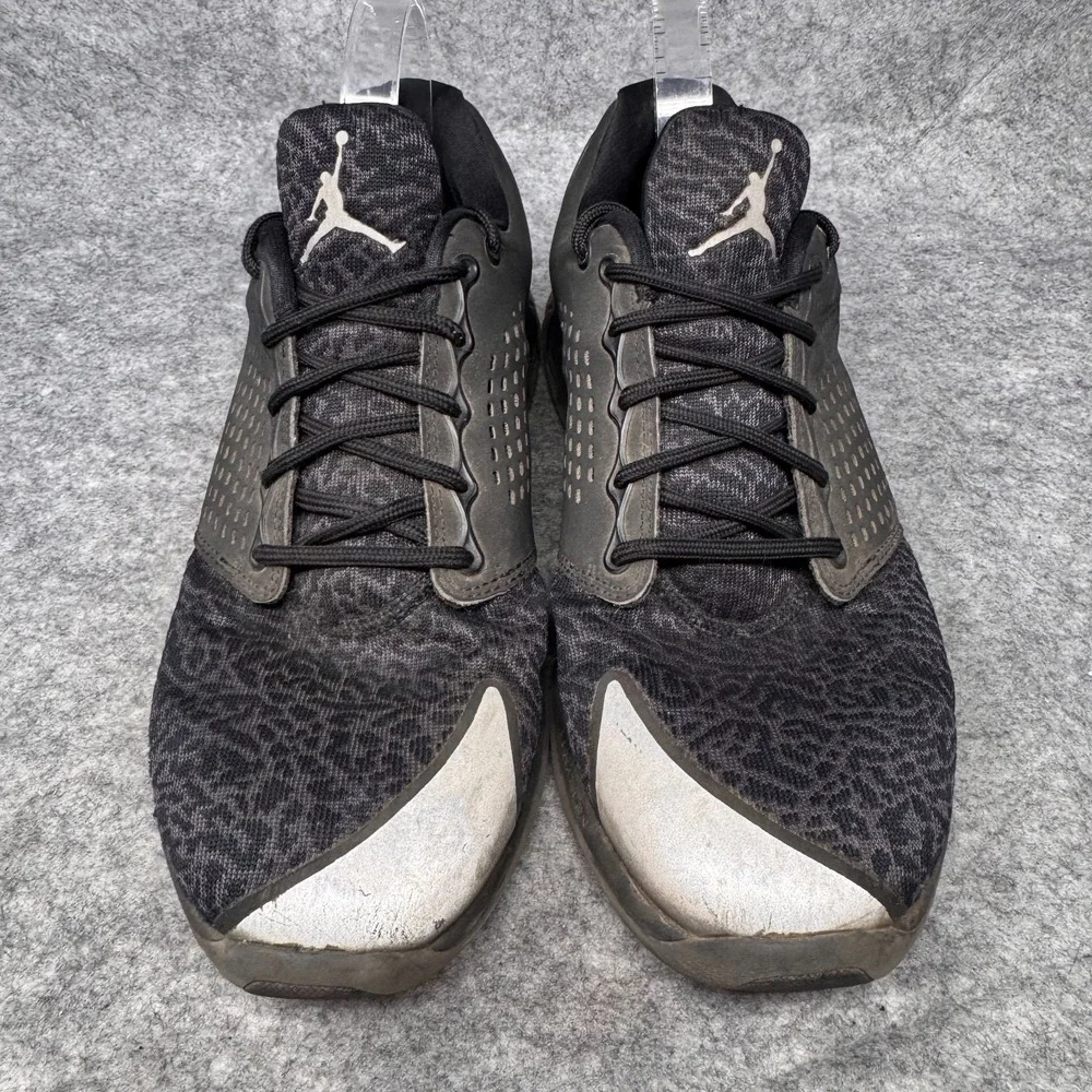 Nike Jordan TRAINER ST BLACK WOLF‎ GREY Mens Size 11 Sneakers Shoes 820253-011